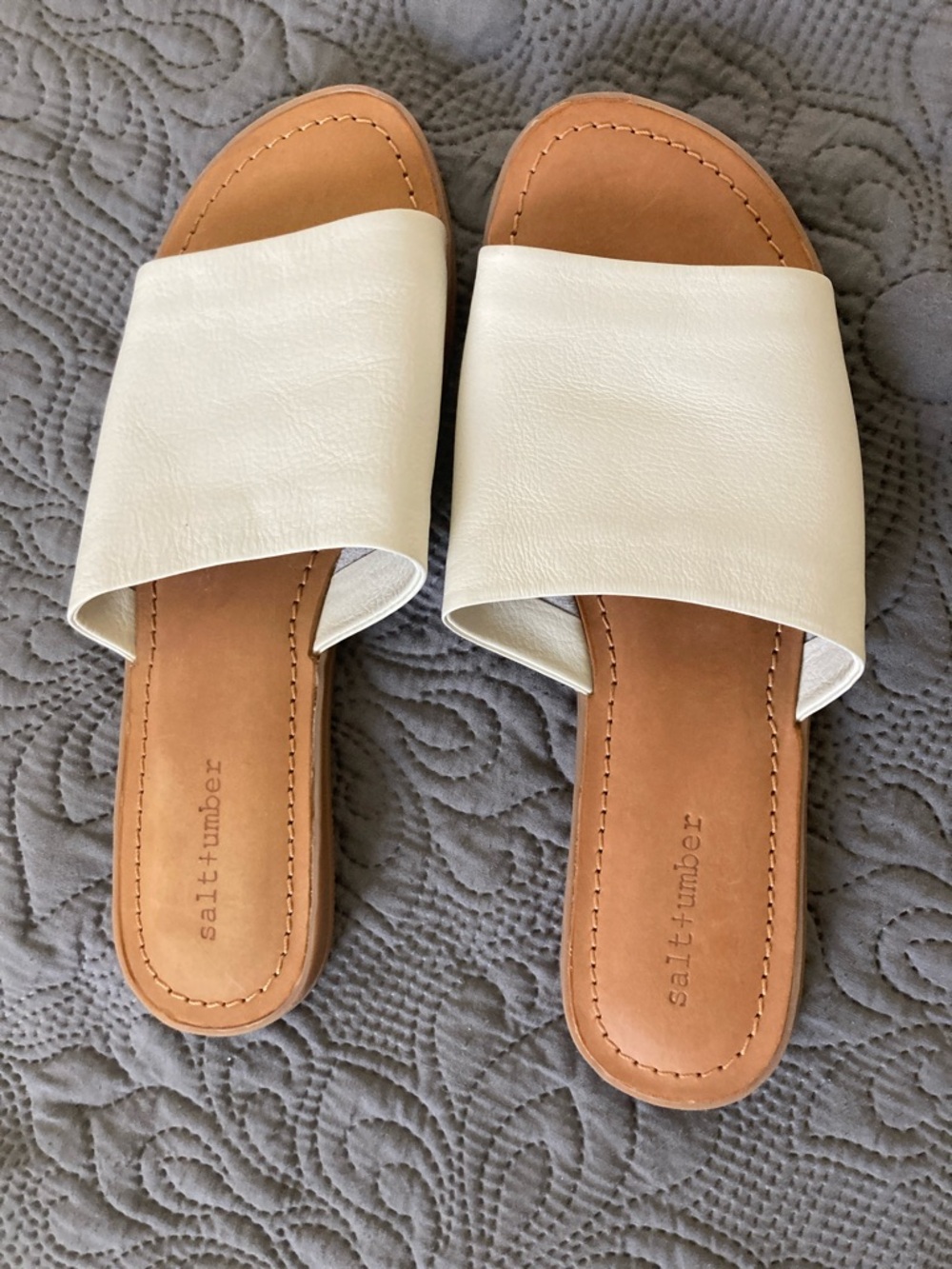 White Leather Slide Sandals for Women — Minimal Everyday Slip-Ons